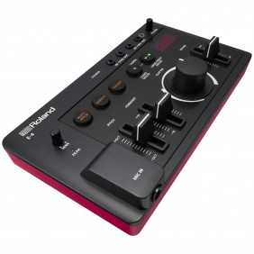 Roland Aira Compact E 4