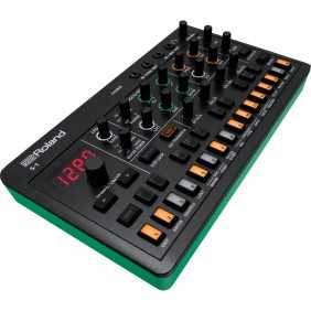 Roland Aira Compact S 1