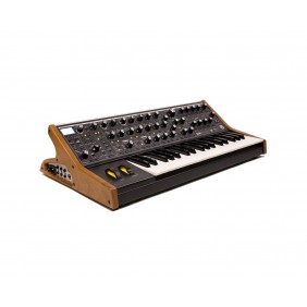 Moog Subsequent 37 inkl SR...